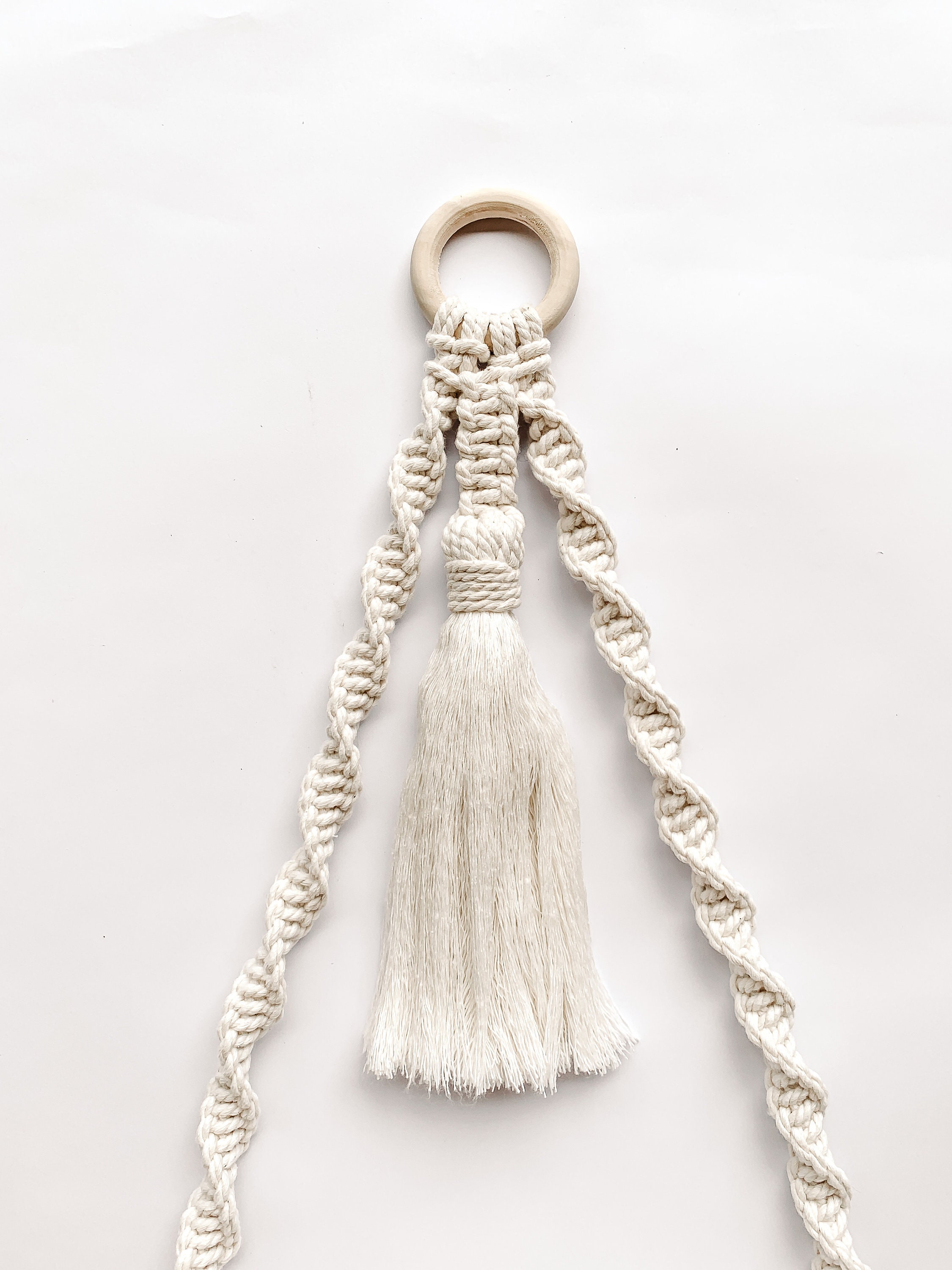 Home & Living Wall Décor Macrame roll holder Paper towel holder Rope