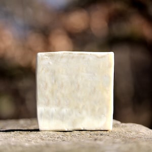 Artisanal soap with green clay