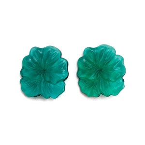 Vintage Czech Glass Pansy Flower Stones: Emerald Green, 20mm (Lot of 2)