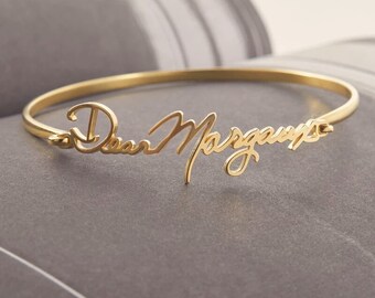 personalized bangles with names