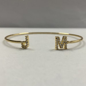 Bracelet jonc Initiale • Bracelet prénom personnalisé • Bracelet prénom personnalisé • Cadeau pour elle • Bracelet minimaliste • Bracelet personnalisé.