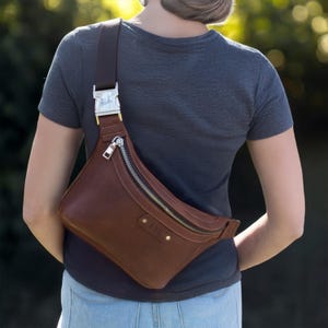 Personalisierte Leder Gürteltasche - Unisex Fanny Pack, benutzerdefinierte Gürteltasche, Reise-Gürteltasche, handgemachte Crossbody-Tasche, Geschenk für sie oder ihn