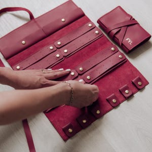 Portagioielli da viaggio in pelle – Custodia personalizzata per collane, anelli, orecchini – Organizer piccolo o grande per donna