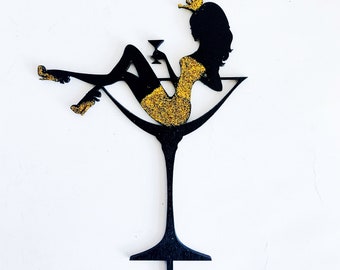 Geburtstagsstecker Mädchen/Kuchenstecker/Alles Gute zum Geburtstag/Silhouette Cake Topper Frau/Prinzessin Happy Birthday/Mädchen mit einem Glas. Elegant