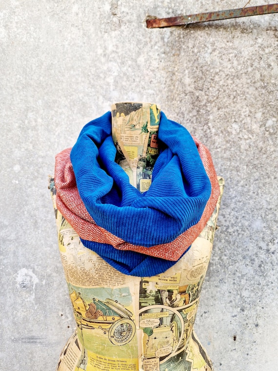 Uno Scaldacollo Scaldacollo In Stoffa SCALDACOLLO SARA