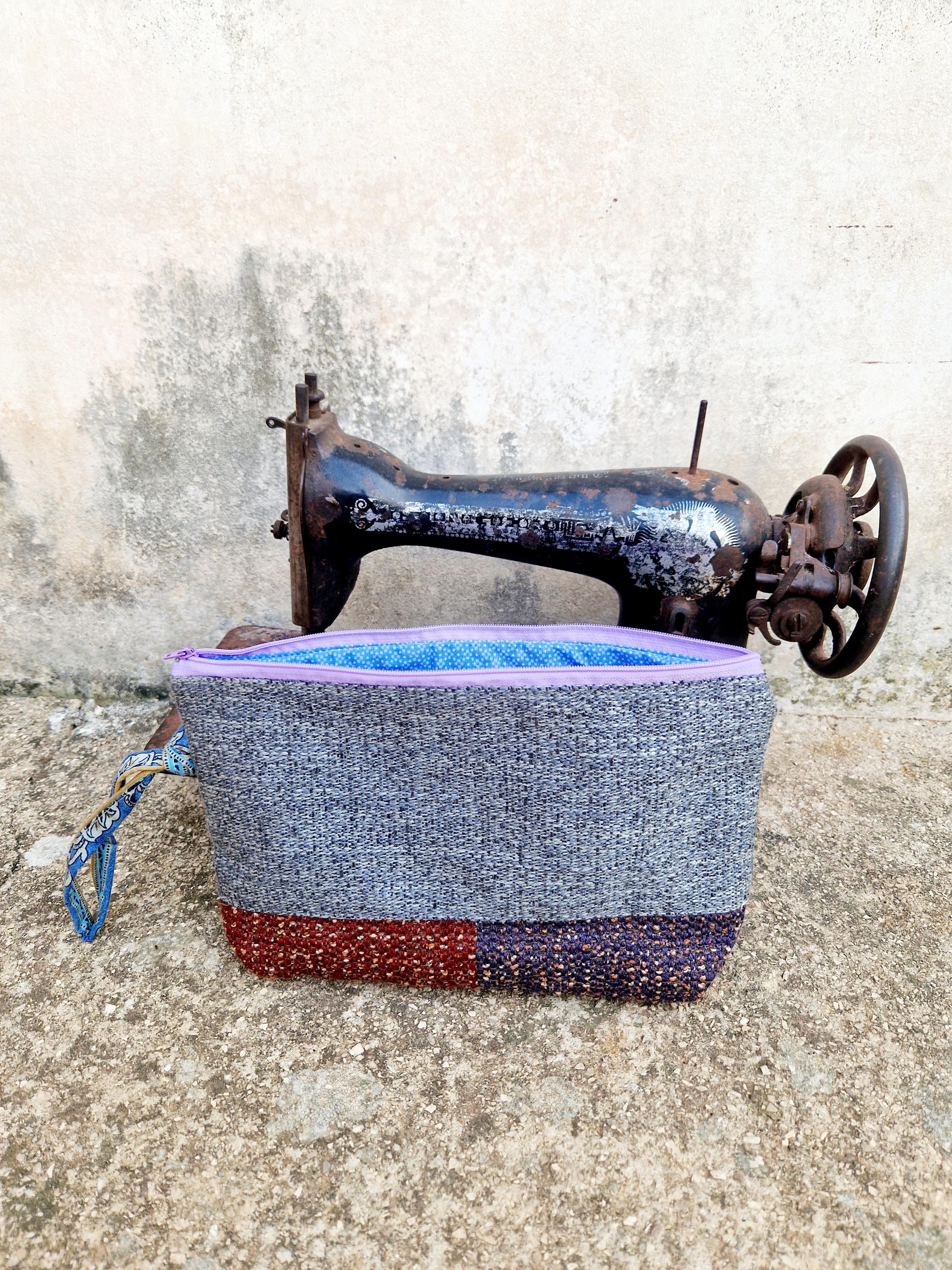 LUANA CLUTCH、リストクラッチ、ギフトアイデア、レディースクラッチ