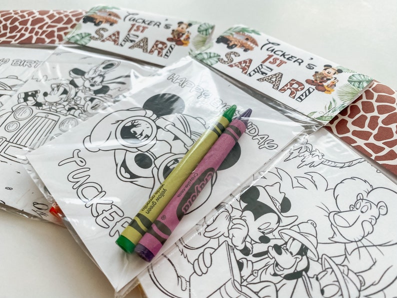 Mickey Safari Party Favor, Safari Mickey Kids Mini Coloring Sheet with crayons party favor, Custom Mickey party favor, kids party favor bild 3