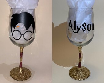 Download Hogwarts Wine Glass Etsy