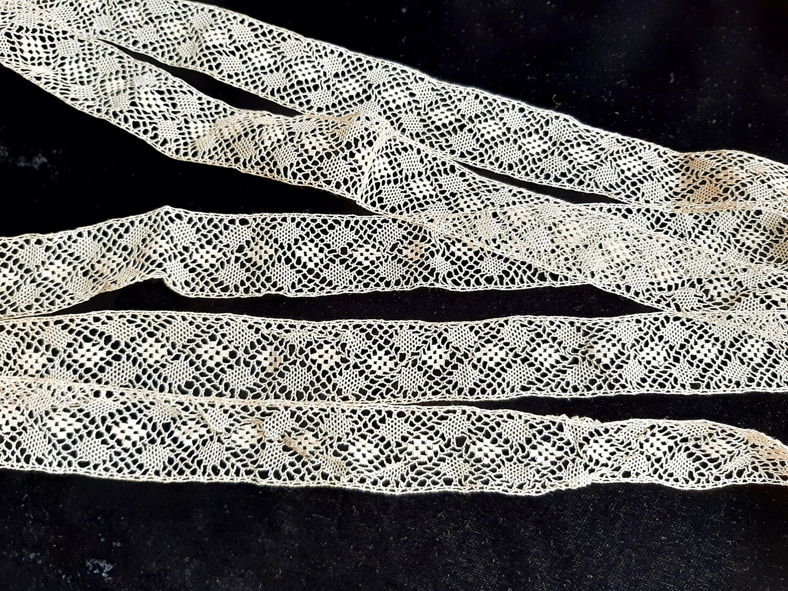 Vintage handmade lace 80 inches long and 1 inches wide Etsy