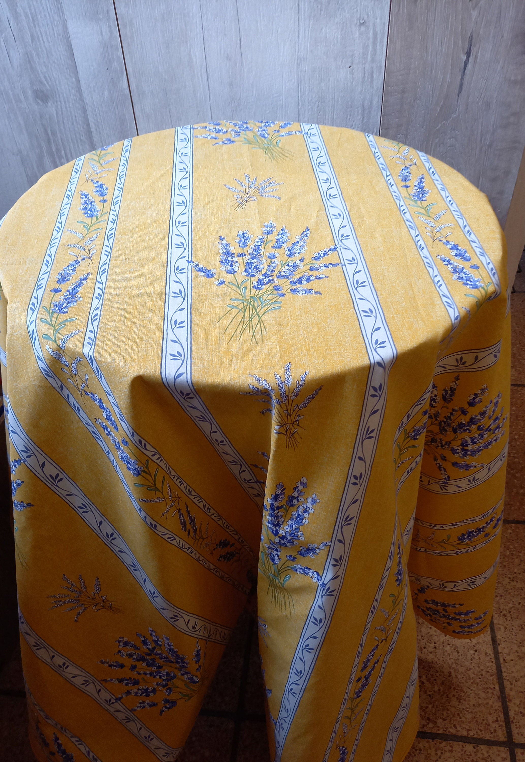 Nappe Coton Ronde 160cm Lavande Valensole Jaune | Dispo Également en Rectangle , sur Mesure et Au Mè