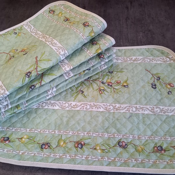 Ensemble 6 sets de table Coton Matelassé  motifs Olives - coloris vert clair