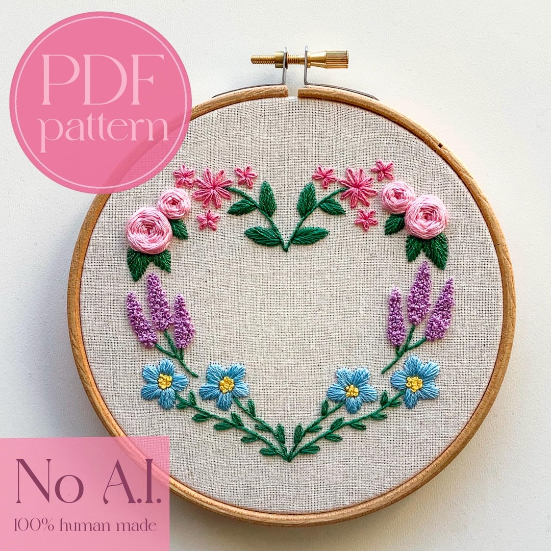 PDF Embroidery Pattern for Beginners - Floral Heart - Etsy Israel, image size:1080x1080