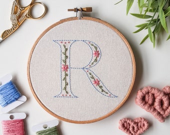 初心者向け PDF 刺繍パターン - イニシャル全アルファベット (26 文字
