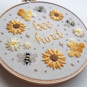 PDF embroidery pattern for beginners Bee kind / Bee happy image 2