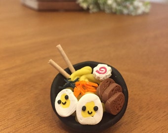 Schattige Ramen-magneet | Handgemaakte voedseldecoratie van polymeerklei
