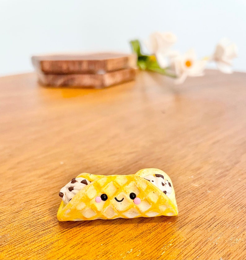 Italian Cannoli magnet, chocolate chip cannoli fridge magnet, cute fake food magnet, foodie miniature gift, Baker gift idea, Italian gift image 1