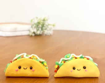 Taco magnets (1 or 2 tacos)  Taco lover gifts| Refrigerator magnets| Cute magnets| Fridge magnets| Gifts under 25| Food magnets|food magnet