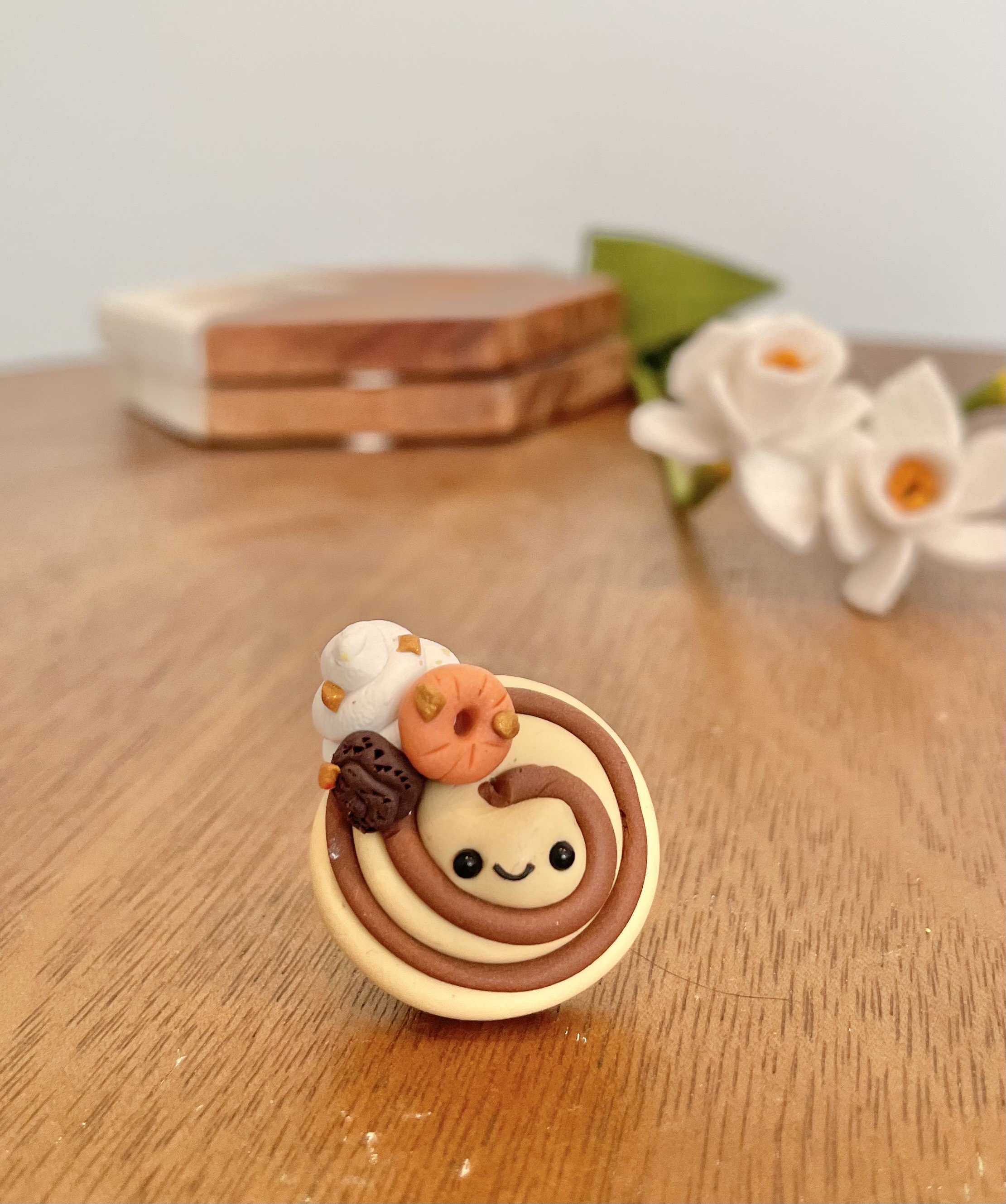 Mini Pumpkin Spiced Cinnamon Bun Polymer Clay Magnet - Etsy