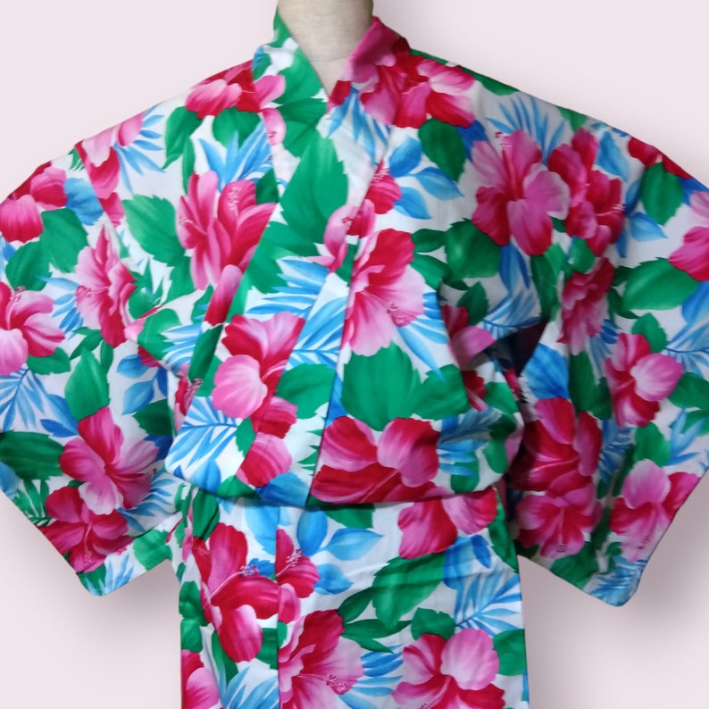 yukata for women / hibiscus pattern image 8