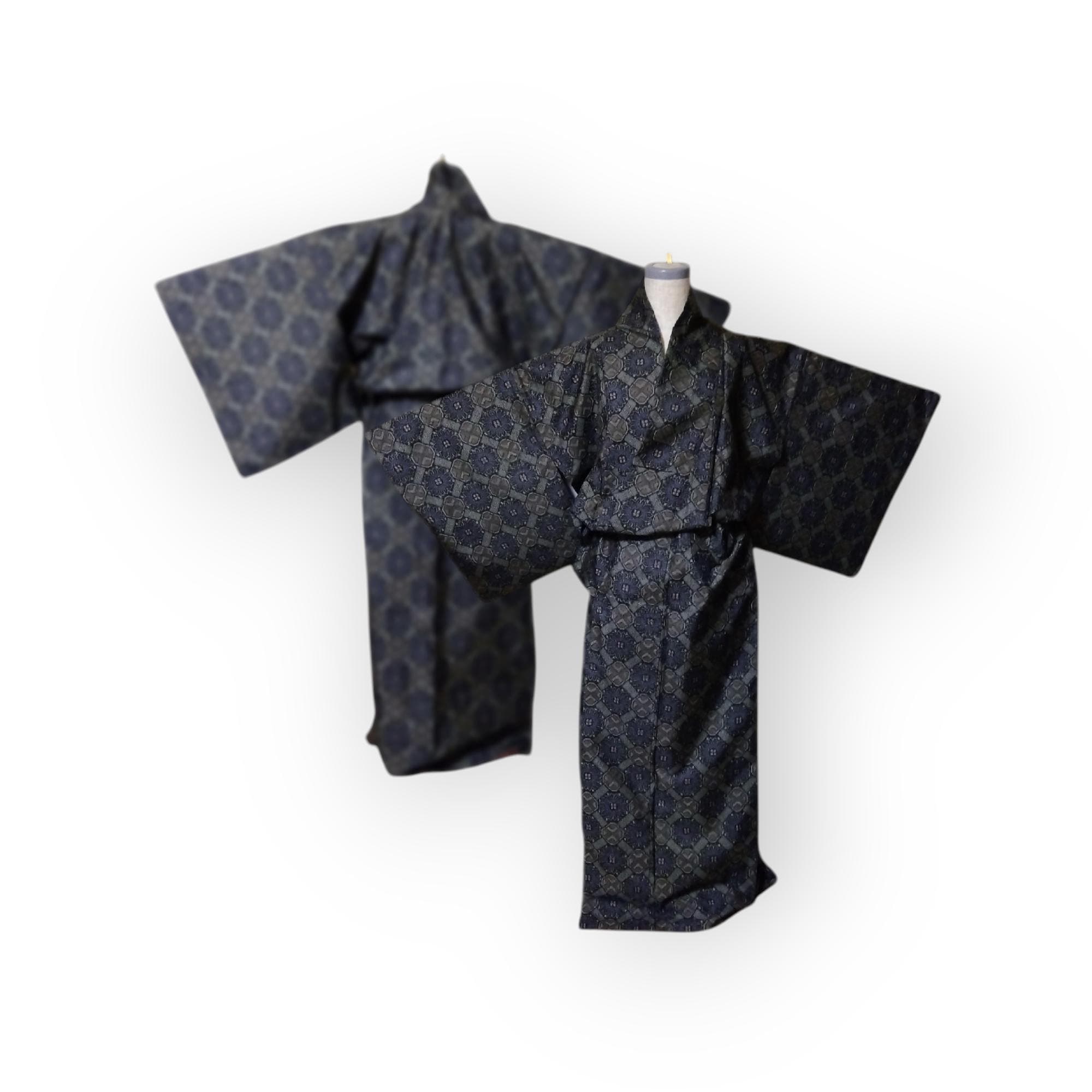 Oshima tsumugi kimono /Japanese silk tsumugi kimono