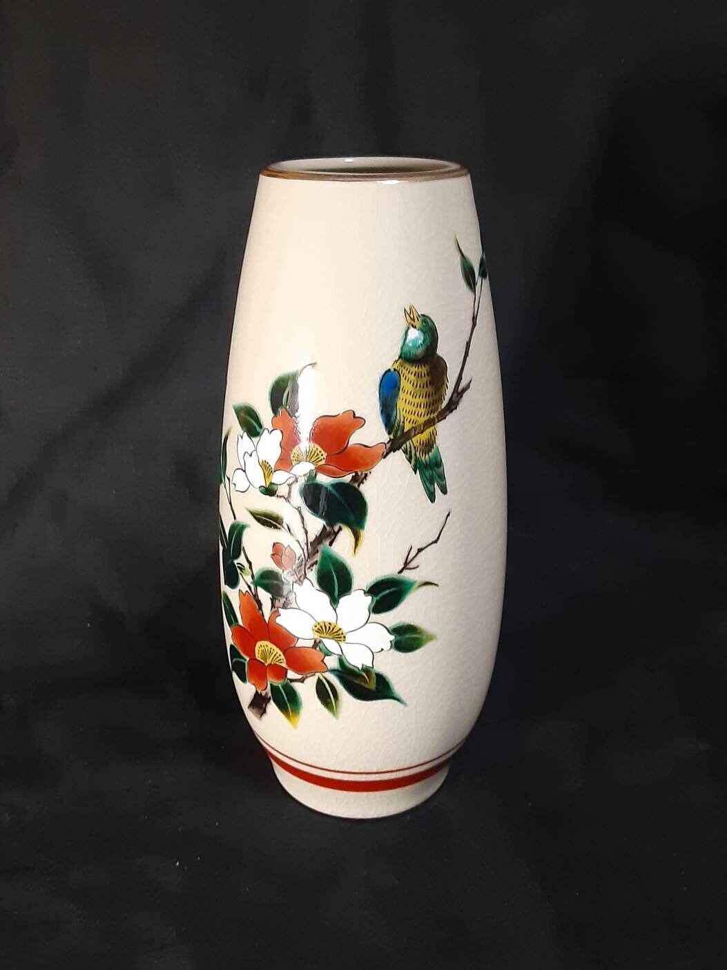 九谷焼Kutani Ware Ceramic Vase Kutani Ware (九谷焼) Flower Vase / Wild Camellia and
