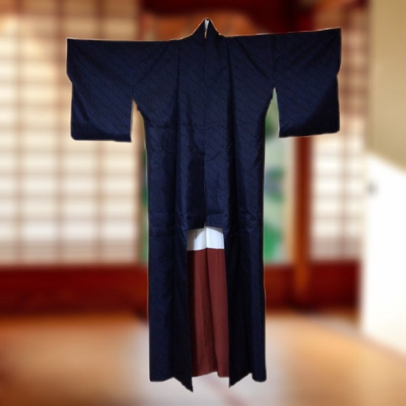 oshima tsumugi kimono for women / indigo dyeing - image 8
