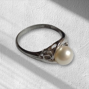 japanese akoya pearl ring for men or women