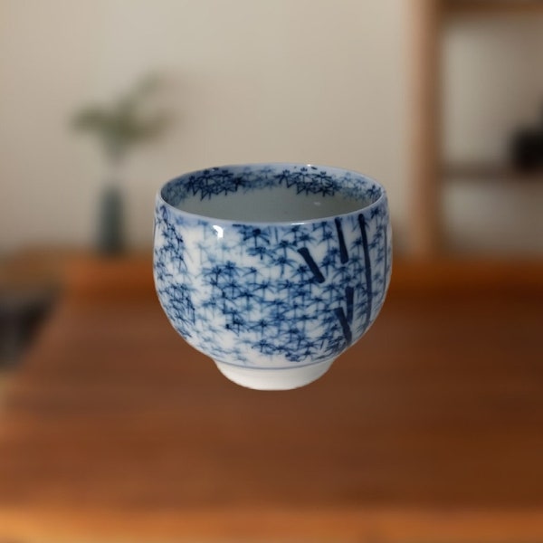 Japanese tea cup / arita ware (有田焼)