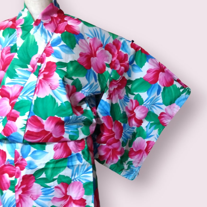 yukata for women / hibiscus pattern image 9