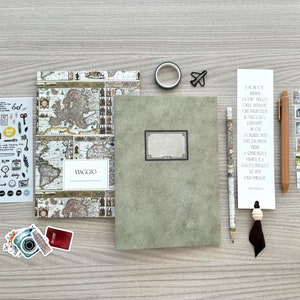 Box cartoleria viaggio, scatola con accessori cartoleria, idea regalo per viaggiatori o amici che partono per un viaggio.