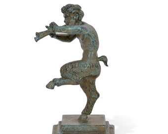 Fauno con flautas, estatua griega de un sátiro h 4,5 pulgadas (11,5 cm) Bronce verde, figura de Pan - Reproducción de bronce, hecho a mano en Italia