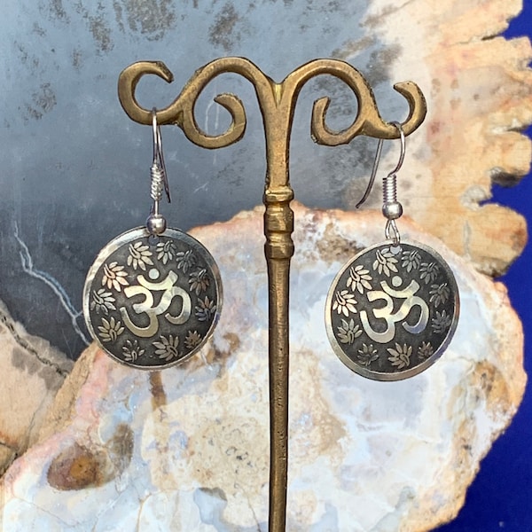 Aum Om light round metal earrings silver or gold color small size