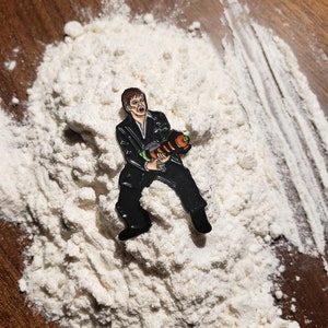 Épinglette Scarface - Série pistolets à eau