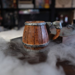 Mythic Mugs - タバーンマグ 12オンス 缶ホルダー