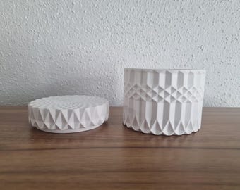 Joyero de cerámica en diferentes colores - hecho a mano