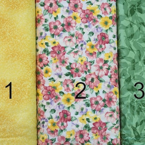 Quiltset van 3 meter inclusief 100% katoen en Pretty Darn Quick Book from Fabric Café Rose gouden bloemen goud groene tinten