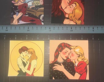 Sapphische vrouwen in liefde, geïnspireerd op Harlivy, vintage vinylsticker (3x3 cm)