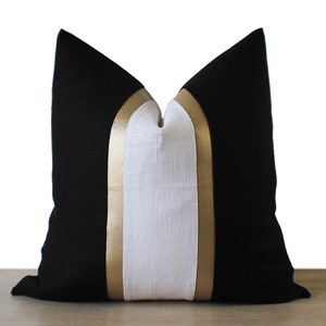 Funda de almohada negra, blanca y dorada / Lino blanco y negro + Rayas doradas de piel sintética / Decoración glamorosa /// Tamaños lumbares + Inserciones disponibles