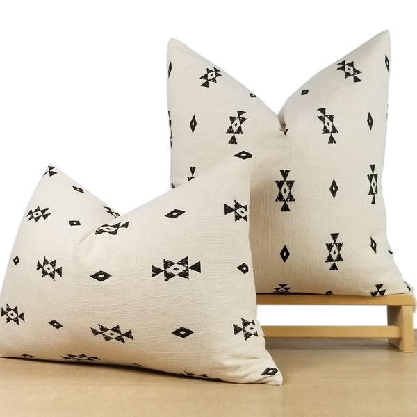 Cream & Black Tribal Print Pillow Cover | Boho Throw Pillow | Southwestern Decor || 20x20 Square | 14x20 Lumbar || Pillow Insert Available