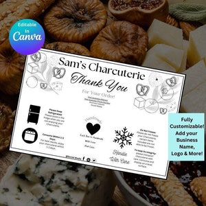 Könnte beinhalten: Eine Charcuterie-Platte mit verschiedenen Käsesorten, Feigen, Brotstangen und Oliven. Eine Dankeskarte von "Sam's Charcuterie" ist sichtbar, mit dem Text "Editable in Canva". Die Platte befindet sich auf einer Holzoberfläche.