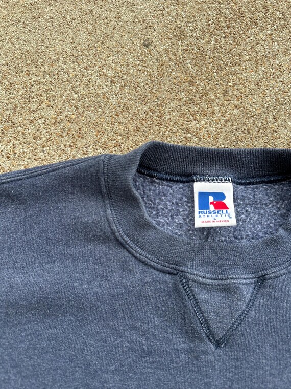 刺繍◎ 90s RUSSELL ATHLETIC Front V Sweat Vintage 90s Russell Athletic Dark Blue Navy V Stitch