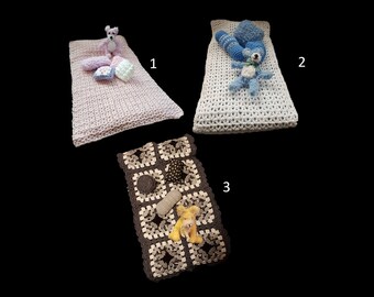 Handmade Bedding with a Teddy Bear for 11,5-12 inch Fashion Dolls. Three options, choose one