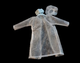 Handgemaakt Covid-19-verpleegsterbeschermingsjack, pet en masker voor modepoppen van 11,5-12 inch. Twee opties, kies er een