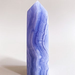 9CM / / Hoge kwaliteit Blauw Kant Agaat Punt Gepolijst Generator Tower Crystal Groei Zelfexpressie Zuivering Meditatie Kristal afbeelding 8