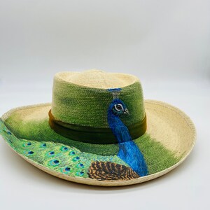 Beautiful  hand painted Palm Hat PAVOREAL  Golf Style Hat