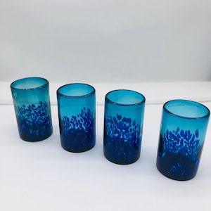 Dining/Bar Colored Water Drinking Glasses, Set of 4 / Juego de vasos de cristal 16 oz