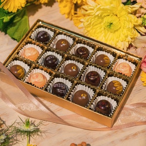 Box of Spring Mother's Day Floral Assorted Artisan Chocolates, Floral Flavors, Bouquet of Chocolate (100% Celiac Safe)