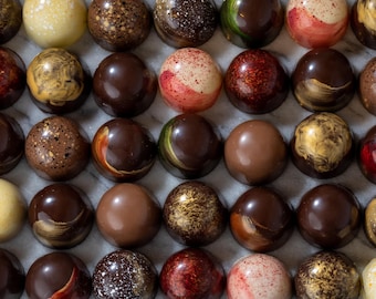 Box of 8 Assorted Artisan Chocolates (100% Gluten Free)