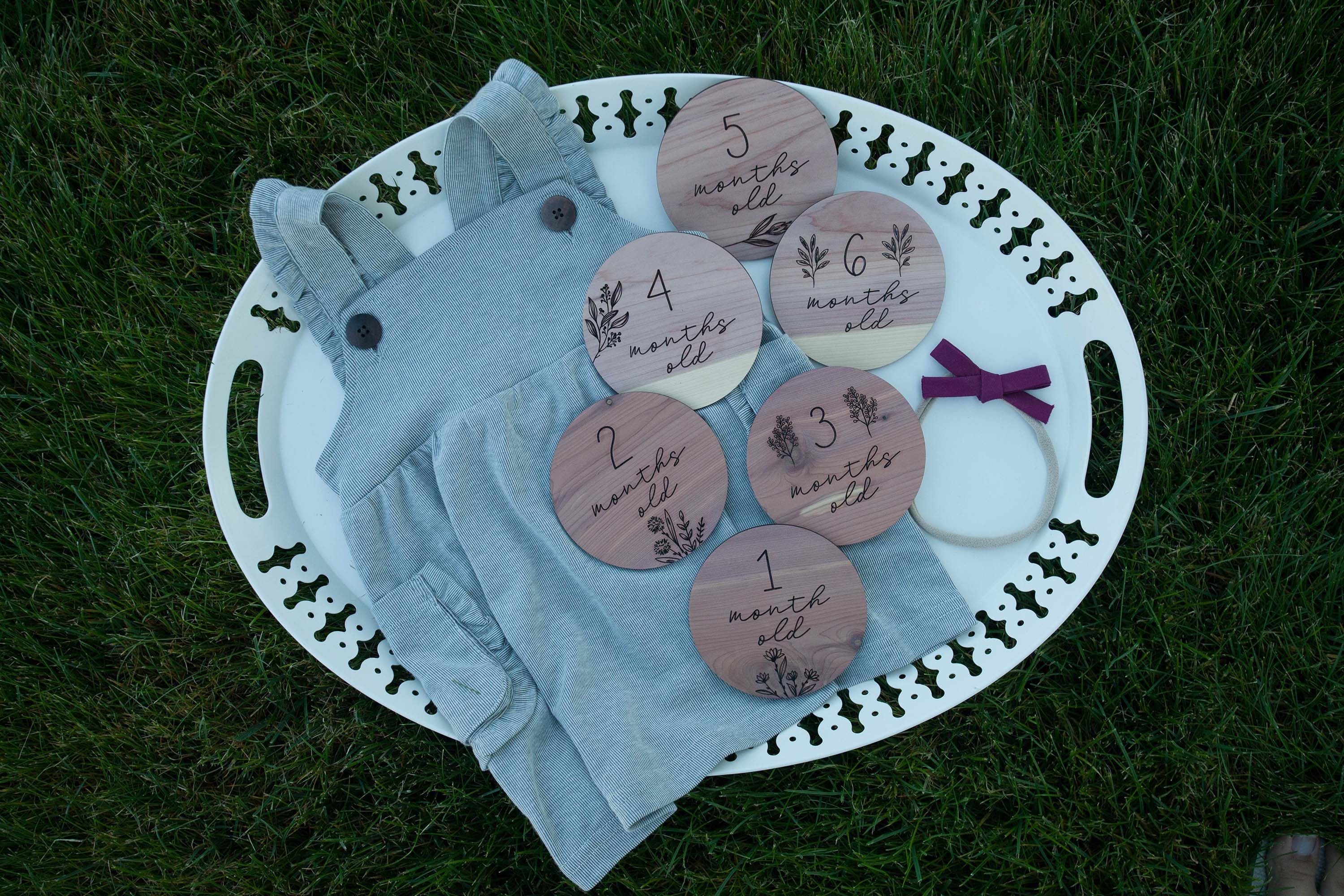 Wooden Baby Milestone Circles Red Cedar Wood Baby Milestones Etsy