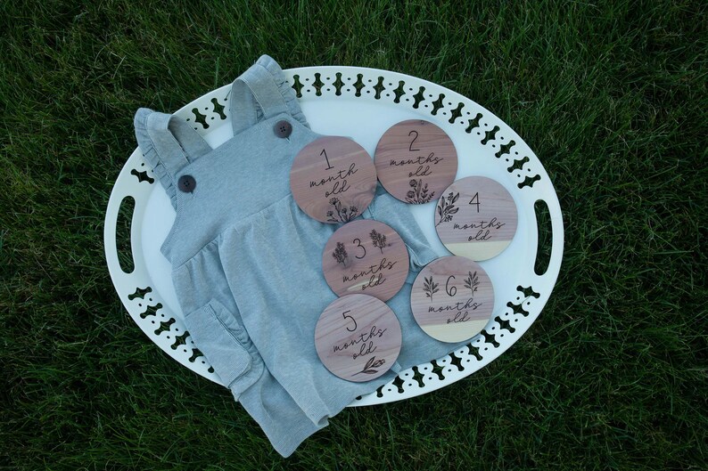 Wooden Baby Milestone Circles Red Cedar Wood Baby Milestones Baby Photo Prop Baby Shower Gift Milestone Photo Prop